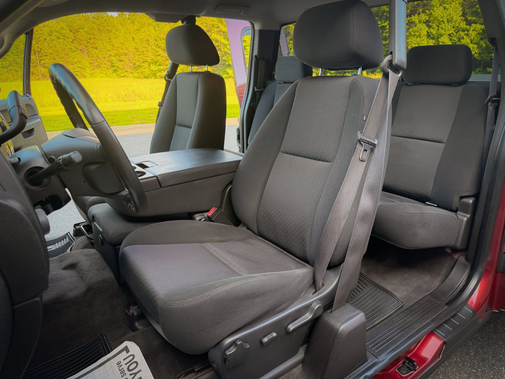 Used 2013 Chevrolet Silverado 1500 LT w/ All-Star Edition AWD/4WD image 18