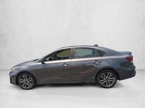 Used 2023 Kia Forte GT-Line FWD image 9