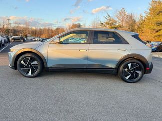 New 2026 Hyundai Ioniq 5 SE video 1