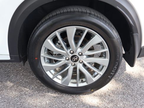 Certified 2023 INFINITI QX50 Luxe FWD image 14