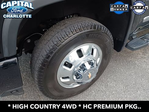 Used 2024 Chevrolet Silverado 3500 High Country w/ High Country Premium Package AWD/4WD image 9