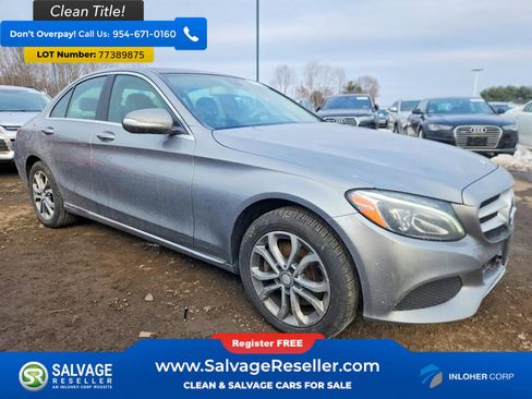 Used 2015 Mercedes-Benz C 300 4MATIC Sedan image 5