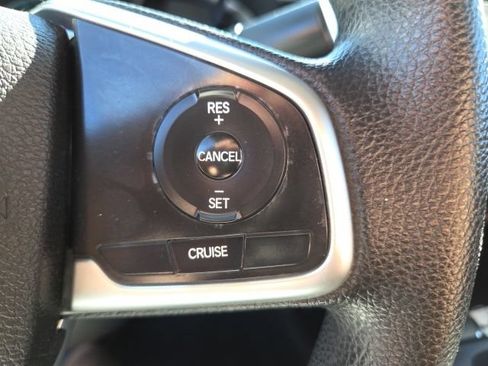 Certified 2017 Honda Civic EX-T image 33
