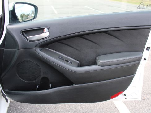 Used 2018 Kia Forte LX w/ LX Popular Package image 45