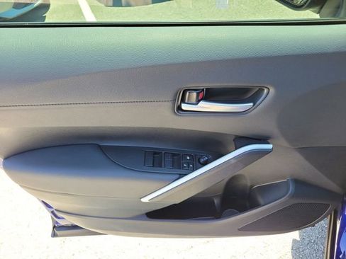 Used 2025 Toyota Corolla Cross AWD Hybrid w/ Convenience Package image 18