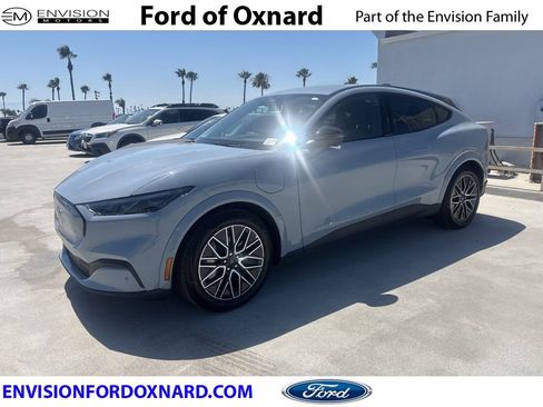 Certified 2025 Ford Mustang Mach-E Premium RWD image 1