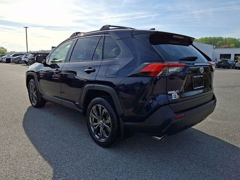 Certified 2023 Toyota RAV4 XLE Premium AWD/4WD image 4
