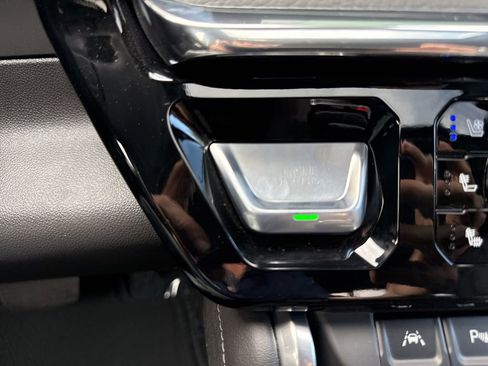 Used 2026 GMC Sierra 1500 Denali w/ Denali Reserve Package AWD/4WD image 25