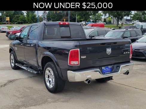 Used 2017 RAM 1500 Laramie AWD/4WD image 3