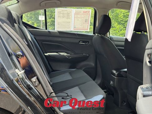 Used 2024 Nissan Versa SV image 16