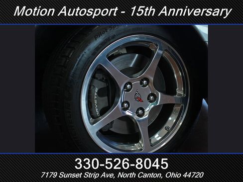 Used 2004 Chevrolet Corvette Convertible w/ Preferred Equipment Group RWD image 44