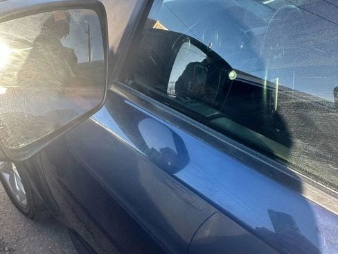 Used 2013 Land Rover LR2 HSE image 22