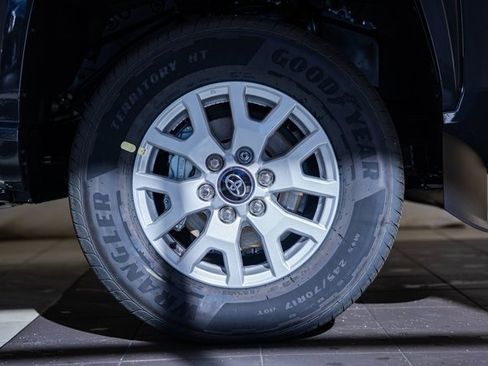 New 2026 Toyota Tacoma SR5 image 17