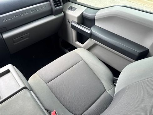 Used 2018 Ford F250 XL w/ STX Appearance Package AWD/4WD image 16