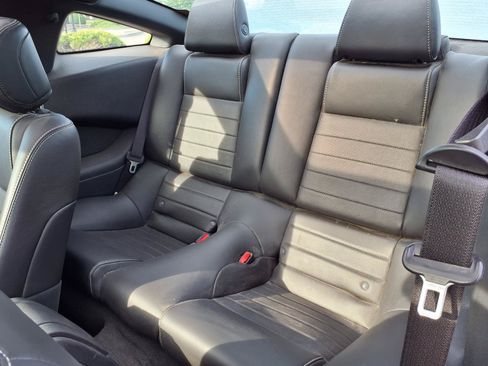 Used 2014 Ford Mustang Premium w/ Equipment Group 202A RWD image 20
