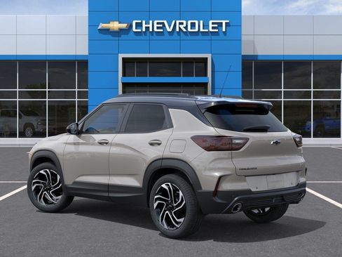 New 2026 Chevrolet TrailBlazer RS w/ Convenience Package FWD image 3