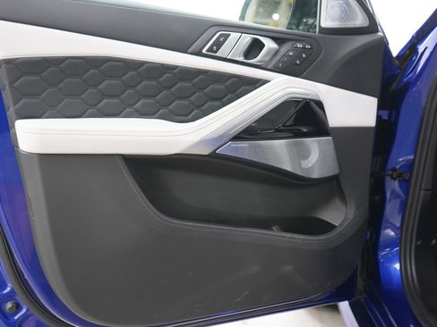Used 2023 BMW X6 M Competition AWD/4WD image 19