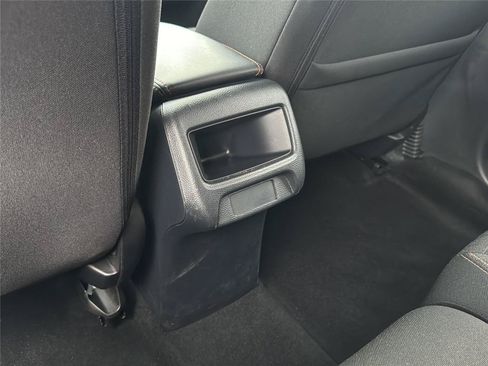 Used 2024 Honda HR-V Sport image 17