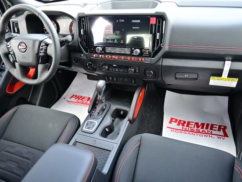New 2026 Nissan Frontier PRO-4X w/ Pro-4x Convenience Package image 19
