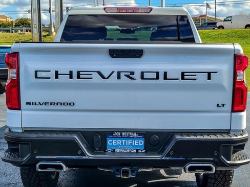 Certified 2022 Chevrolet Silverado 1500 LT Trail Boss w/ Safety Package image 5