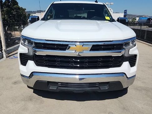 Certified 2025 Chevrolet Silverado 1500 LT RWD image 2