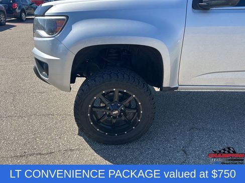 Used 2019 Chevrolet Colorado LT w/ LT Convenience Package image 2