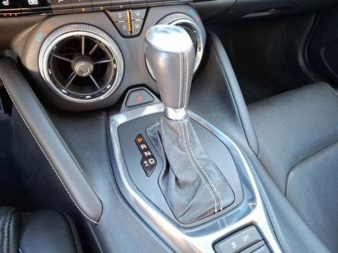 Used 2018 Chevrolet Camaro SS image 26