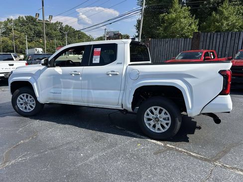 New 2026 Toyota Tacoma SR5 RWD image 6