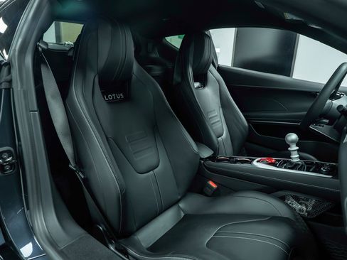 New 2025 Lotus Emira image 43