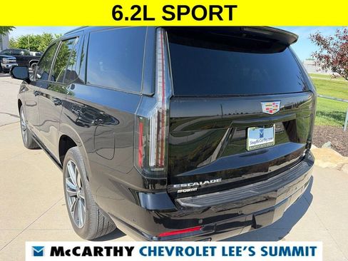Used 2025 Cadillac Escalade Sport w/ Touring Package AWD/4WD image 14