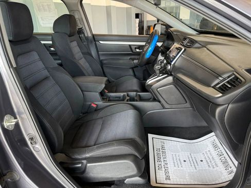 Used 2019 Honda CR-V LX image 11