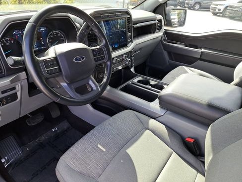 Used 2022 Ford F150 XLT w/ Equipment Group 302A High image 18