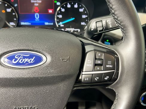 Used 2022 Ford Escape SE w/ Convenience Package image 19