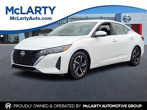 Used 2024 Nissan Sentra SV image 1