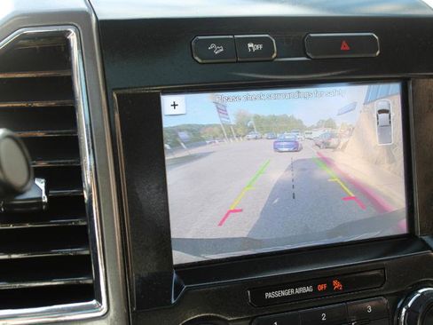 Used 2016 Ford F150 XLT w/ Equipment Group 302A Luxury image 24