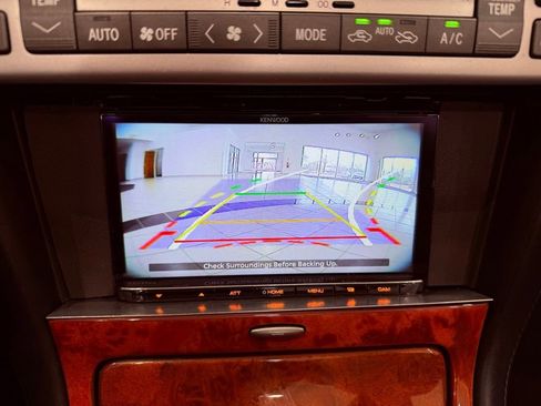 Used 2005 Lexus SC 430 Convertible image 28