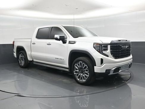 Used 2023 GMC Sierra 1500 Denali Ultimate AWD/4WD image 1