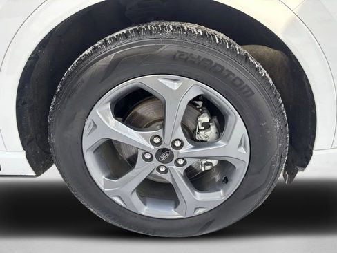 Used 2023 Ford Escape ST-Line Select AWD/4WD image 9