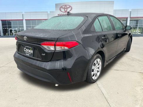 Used 2024 Toyota Corolla LE FWD image 5