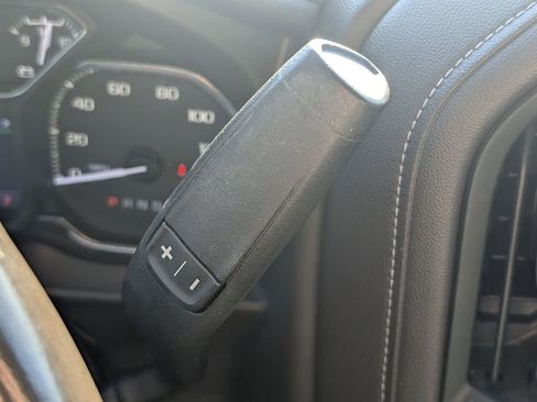 Used 2020 GMC Sierra 1500 SLT w/ SLT Premium Plus Package image 27