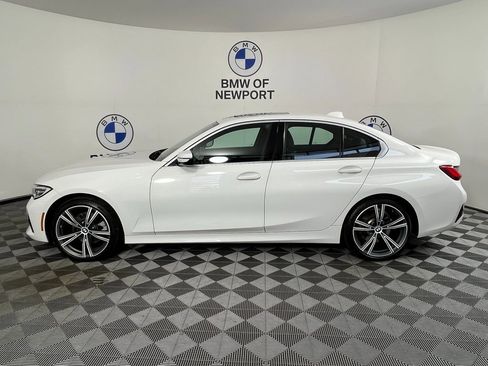 Used 2021 BMW 330i xDrive Sedan w/ Premium Package image 12