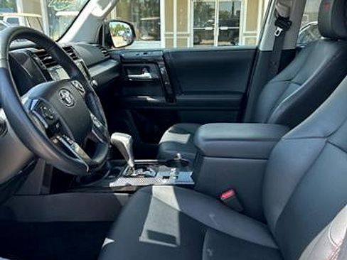 Used 2024 Toyota 4Runner TRD Off-Road Premium image 12