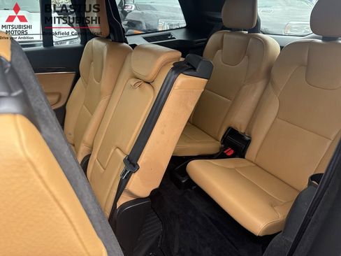 Used 2016 Volvo XC90 T6 Momentum w/ Momentum Plus Package AWD/4WD image 36