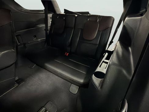 Used 2022 Ford Explorer Platinum w/ Equipment Group 601A image 30