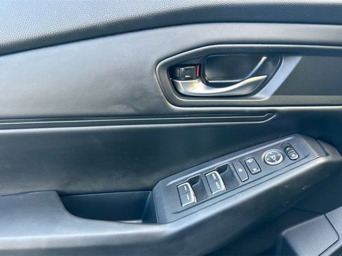 Certified 2023 Honda Accord EX image 11