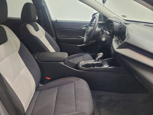 Used 2024 Chevrolet Trax LS w/ Driver Confidence Package FWD image 21