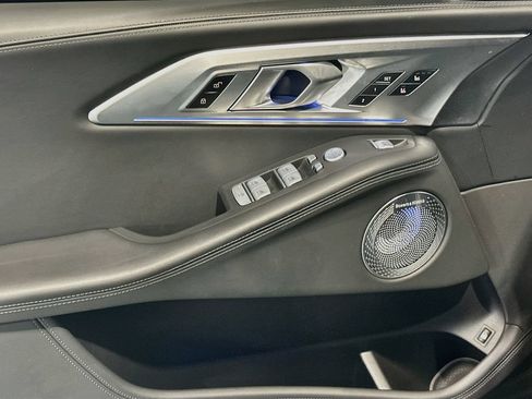 Used 2023 BMW XM w/ M Driver's Package AWD/4WD image 18