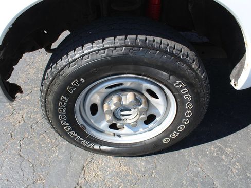 Used 2013 Ford F250 XL w/ PWR Equipment Group image 29