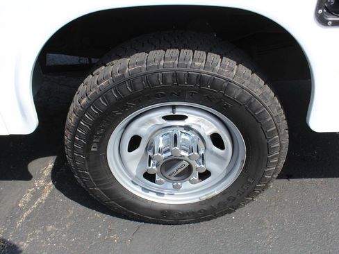 Used 2023 Ford F350 XL w/ XL Chrome Package AWD/4WD image 30