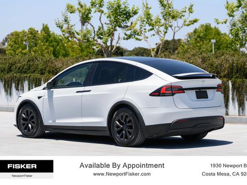 Used 2023 Tesla Model X AWD/4WD image 8